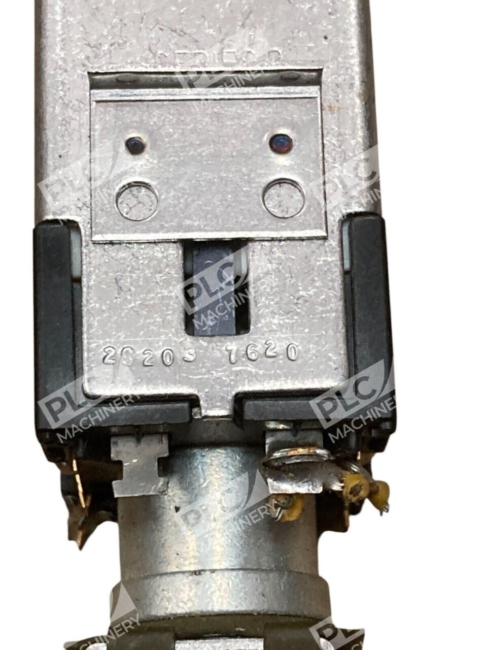 Micro USA Series 2 Green Switch 2C203-7620 - Image 4