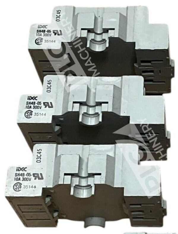 IDEC 03C45 35144 10A 300V Relay Socket Base SH4B-05 (lot of 3)