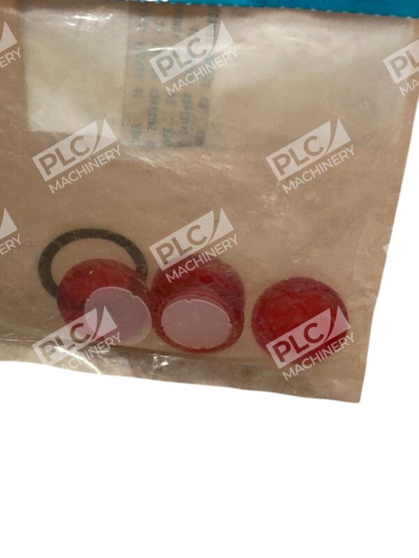 Siemens Red Flush Type Illuminated Pushbutton Lenses 3SB1910-0CC (Bag of 5) - Image 4
