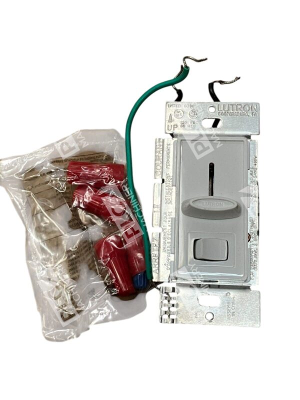 Lutron 120VAC 60Hz Dimmer W/ Switch 6B38
