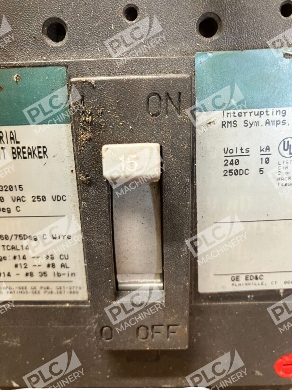 General Electric TEB132015 15A 240VAC 250VDC 3 Pole - Image 4