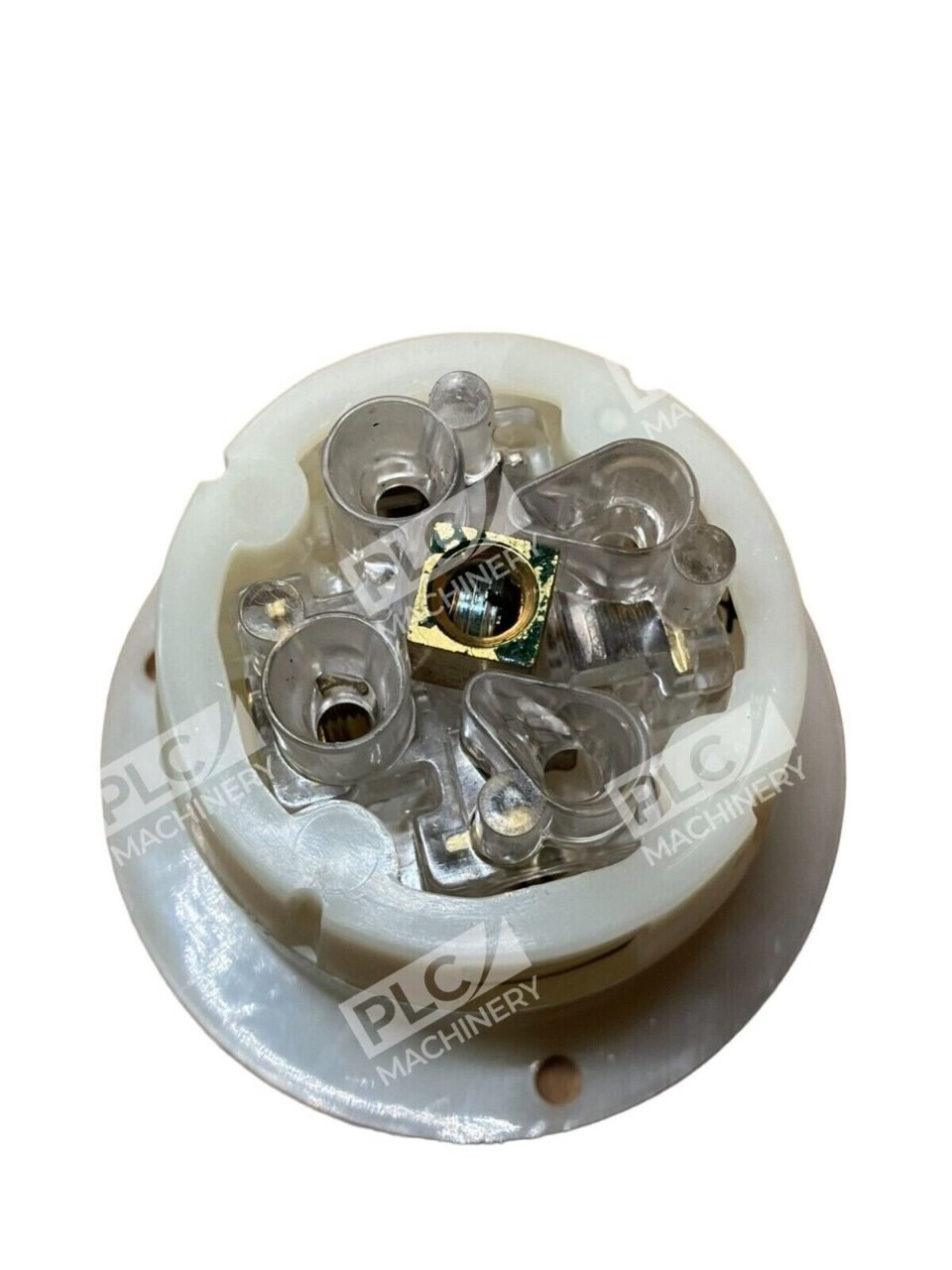 Hubbell HBL2515 Insulgrip Twist-Lock Replacement Flanged Inlet - Image 6