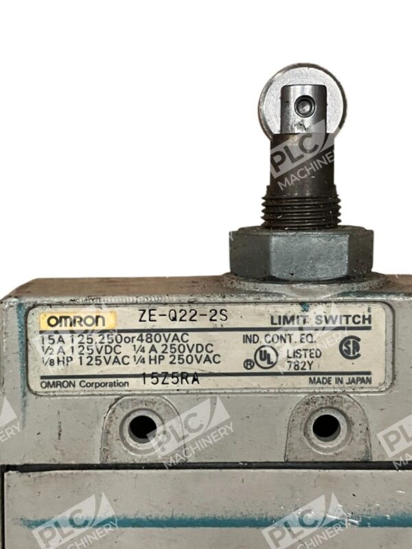 Omron 15Z5RA Limit Switch ZE-Q22-2S - Image 2