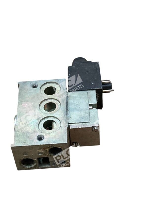 Numatics 031SA400E Single Solenoid Pneumatic Valve 12 VDC 6W 150 PSI Manual Over - Image 3