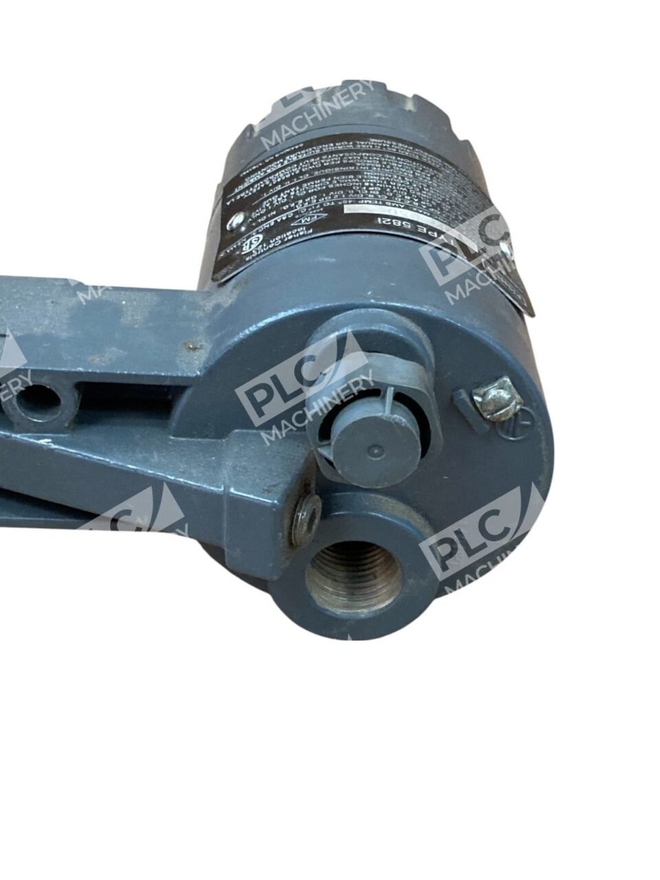 Fisher Controls Electro-Pneumatic Converter Type 582i - Image 2