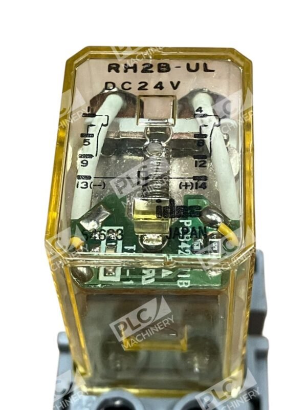 IDEC DC24V 10A 300V SH2B-05C Base W/ Relay RH2B-UL - Image 2