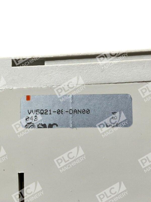 SMC VV5Q21-08-DAN00043 8 Station W/ VQ2101N-51 VVQ2000 VQ2201N-51 VQ2301N-51 - Image 3