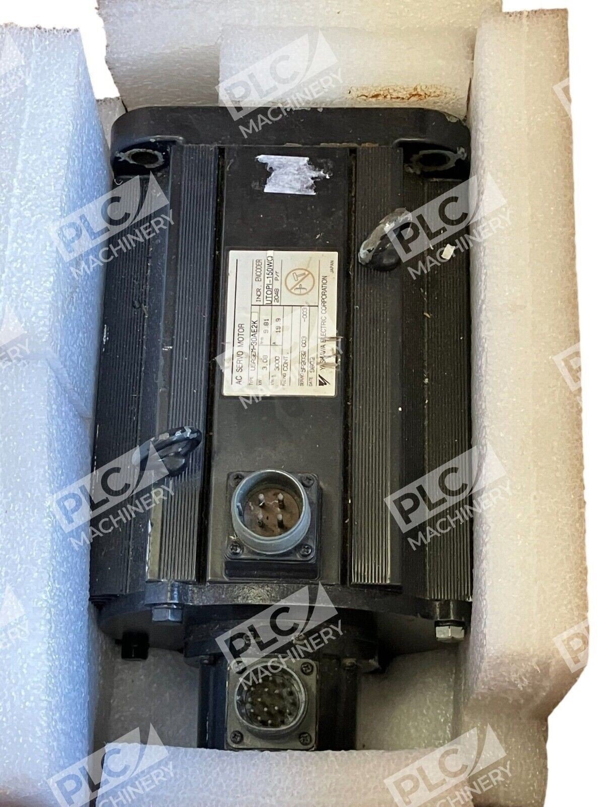 Yaskawa UTOPI-150WQ AC Servo Motor USASEM-30AE2K