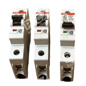 ABB S201UK8A 1 Pole Circuit Breaker 8A (lot of 3)