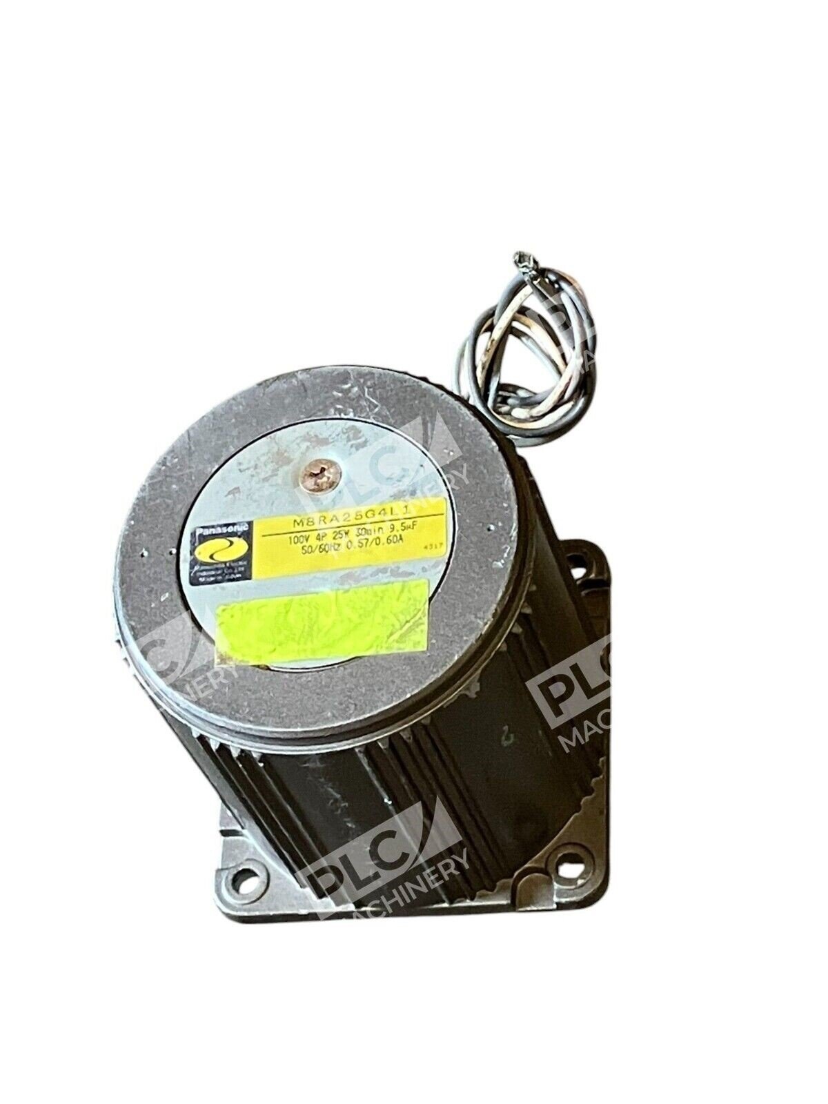 Panasonic 100V 4P 25W 30min 9.5uF Servo Motor M8RA25G4L1