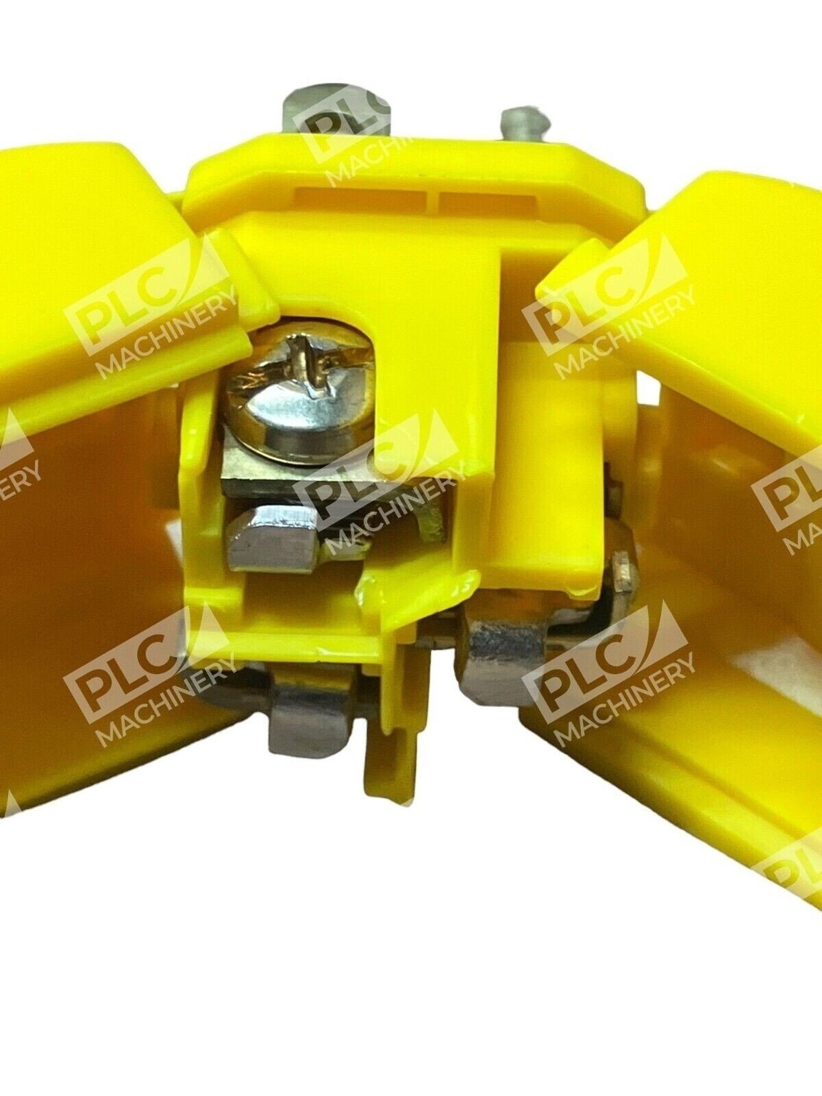 Pass & Seymour 5965-Y MaxGrip Plug Legrand - Image 6