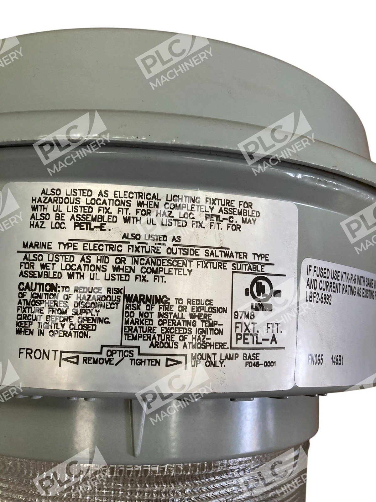 Holophane Petrolux II PETL100HP27 Hazardous Location Fixture Base 277V 100W - Image 6