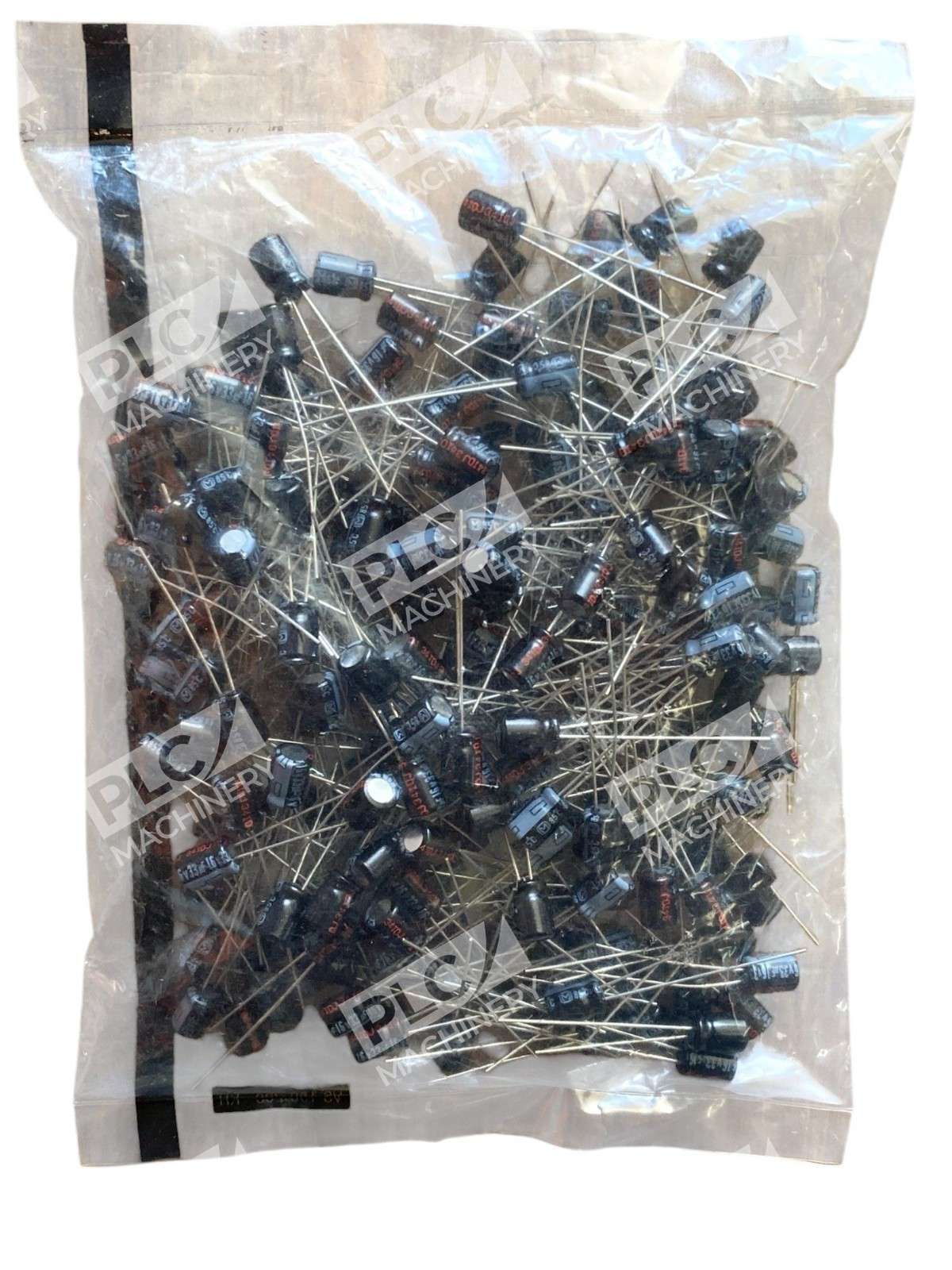 200 x Panasonic 000-0201160-00 Electrolytic Capacitors 22mfd 250v +105℃ 5 x 11mm - Image 3