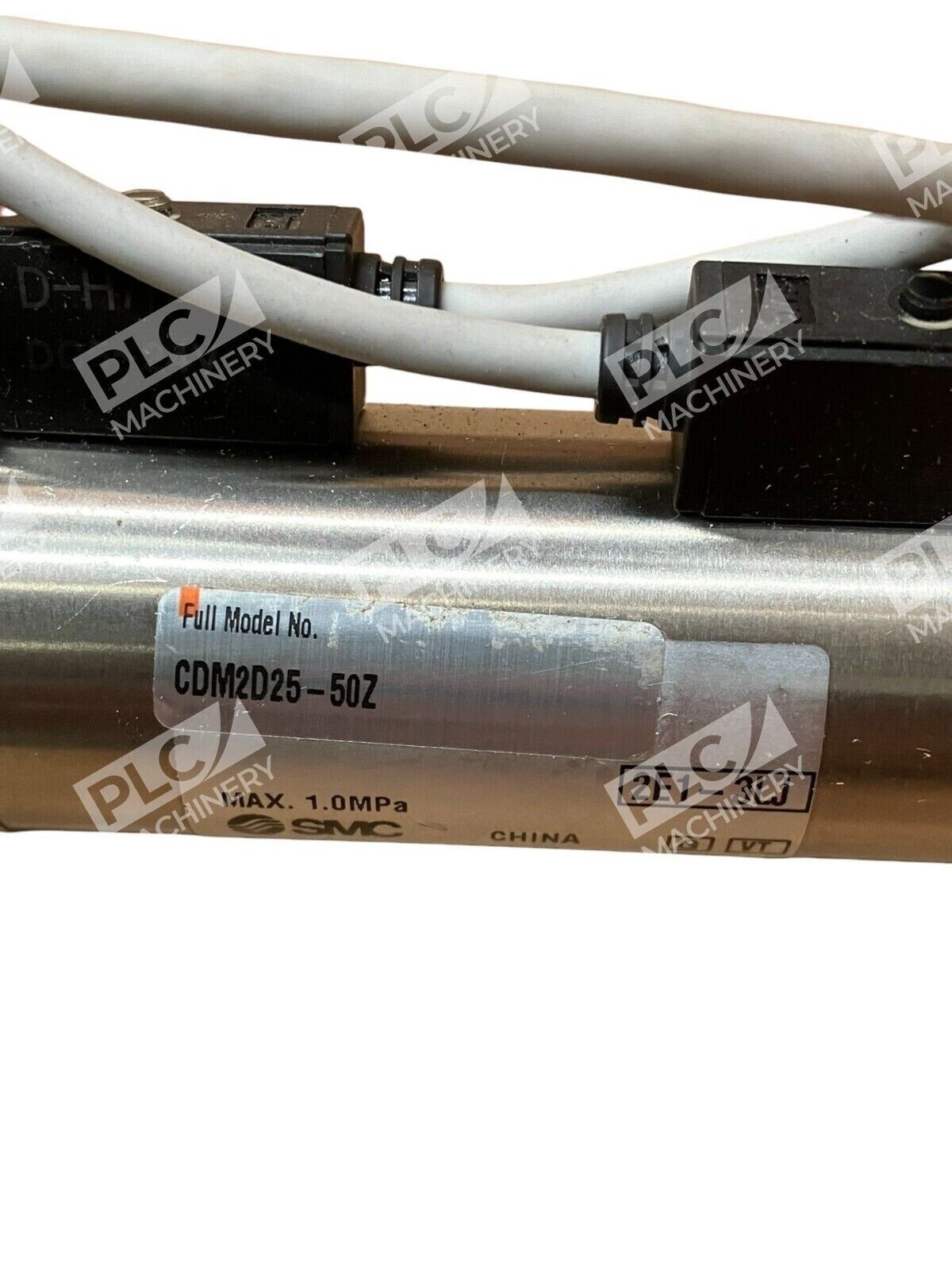 SMC CDM2D25-50Z Pneumatic Cylinder New - Image 4