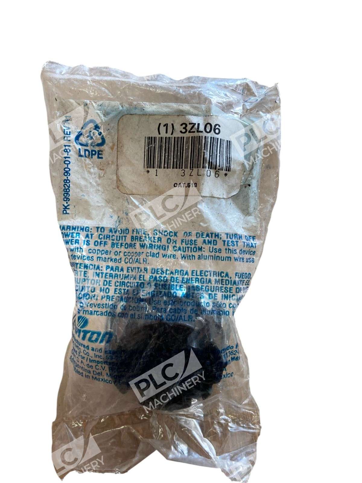 Leviton 518 Fluorescent Lampholder - Image 10