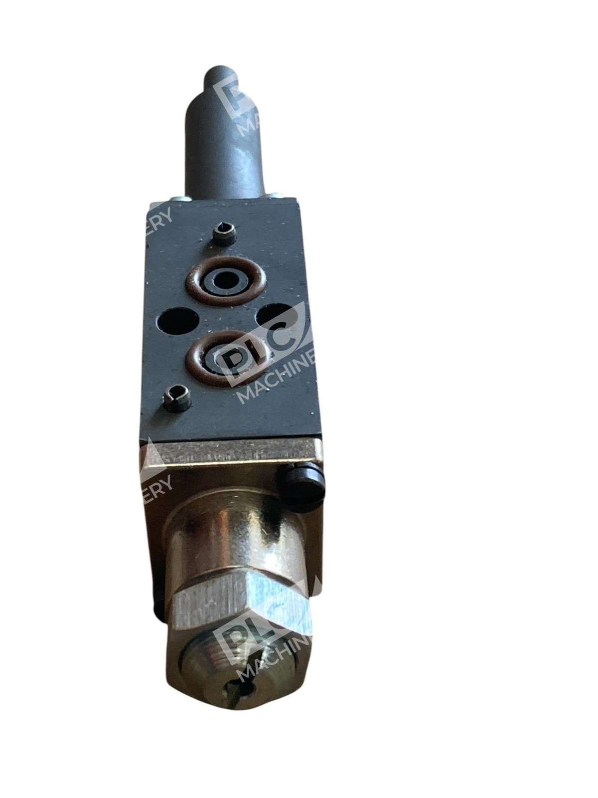AA04G Hydraulic valve - Image 5