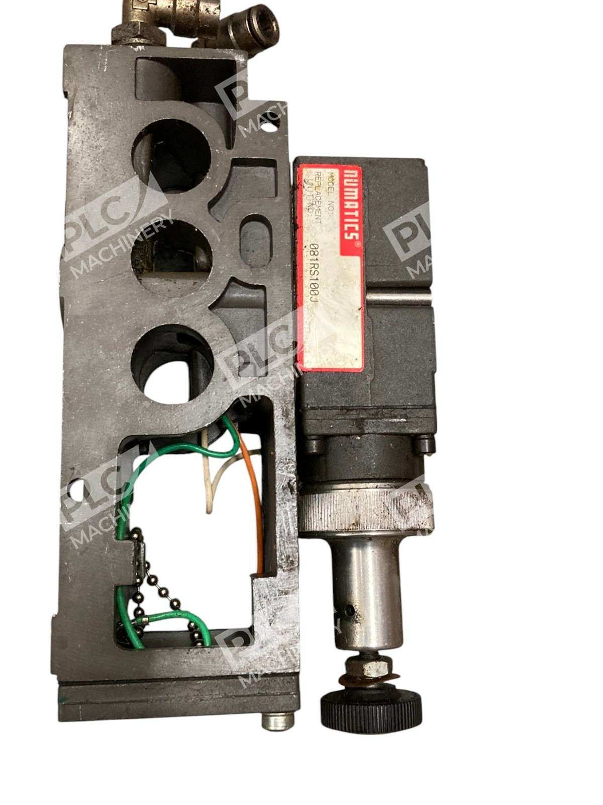 Lot of 8 Numatics 081RS100J Pneumatic Regulator - Image 5