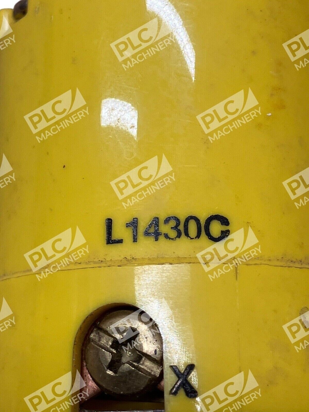 Pass & Seymour L1430C Plug 30A 125/250V - Image 3