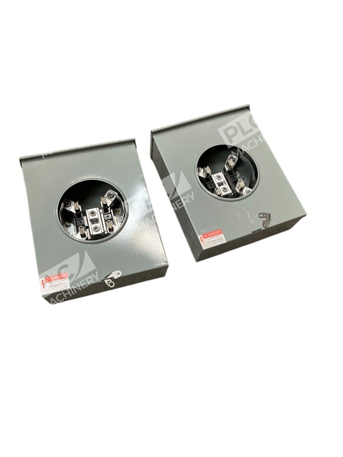 Thomas Betts Anchor 200A Meter Socket URS1394-FP (Box of 2) - Image 3