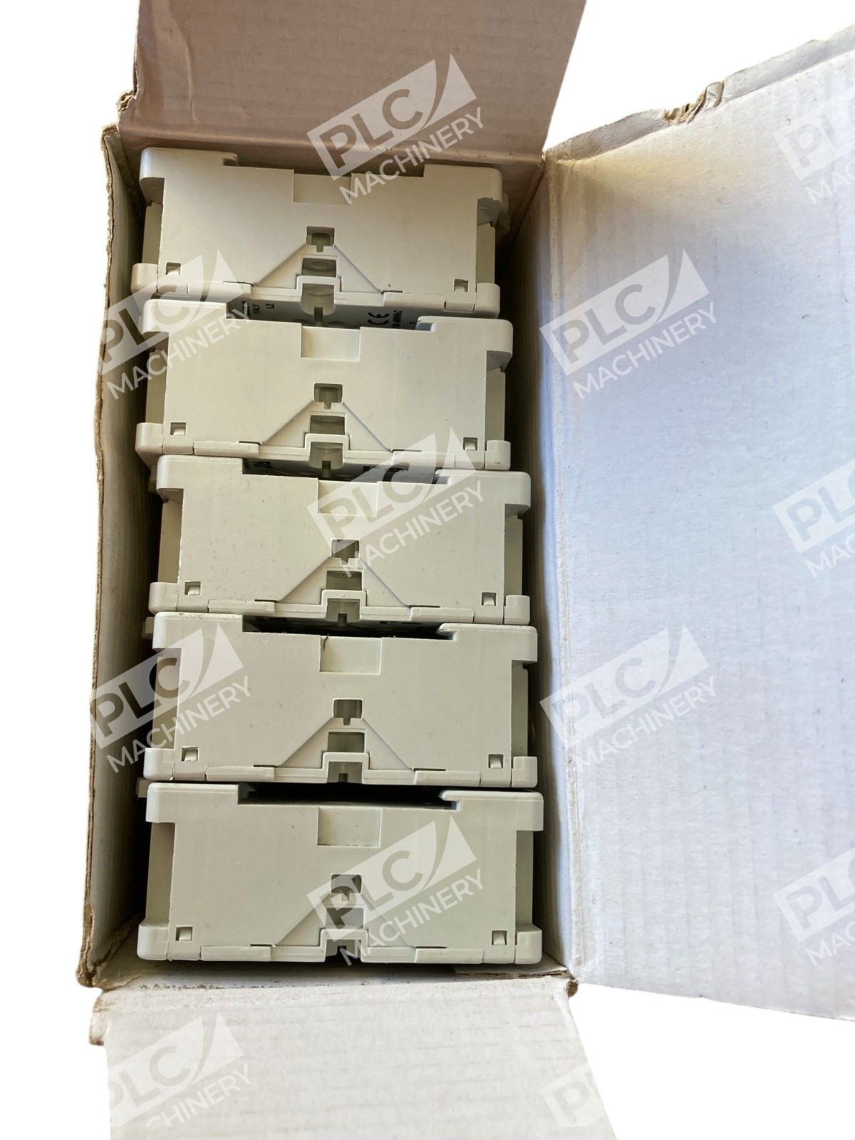 Allen Bradley AB 8 Pin Socket 700-HN100 /D (Box of 10) - Image 8