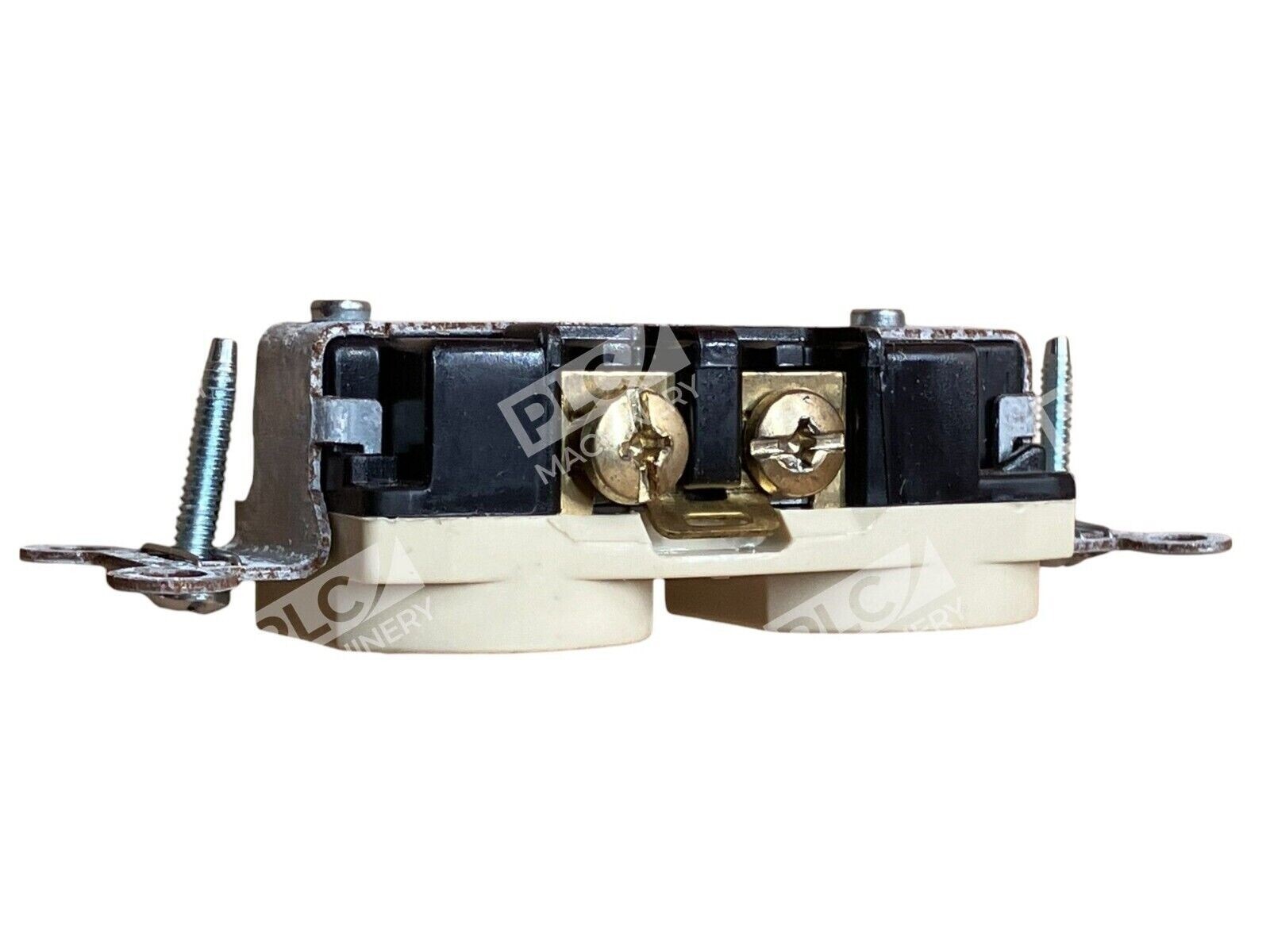 Pass & Seymour CRB5262-I Duplex Receptacle Legrand Ivory (lot of 2) - Image 5