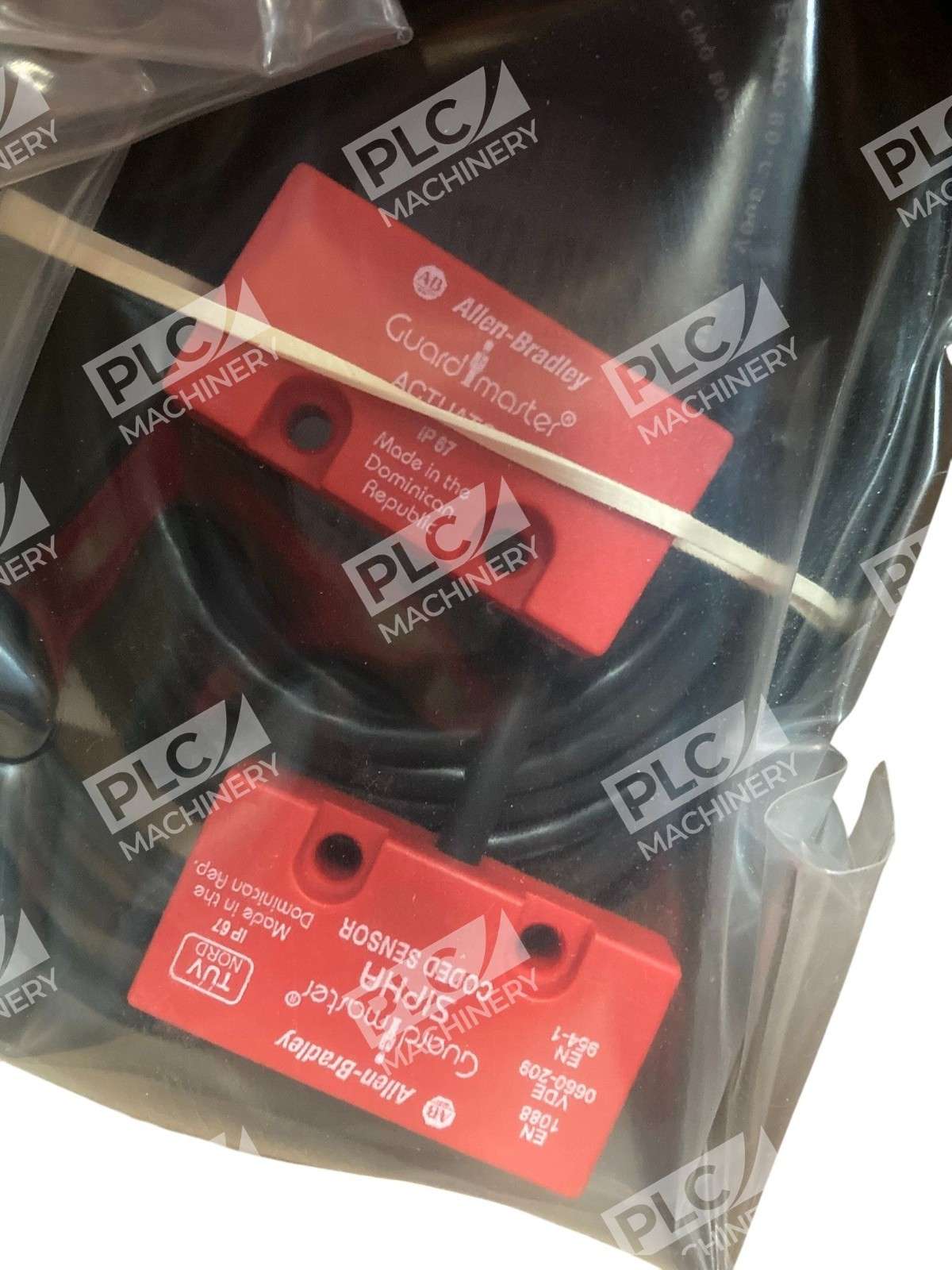 Allen Bradley Guardmaster Sensaguard 10M Cable Switch 440N-S32032 /B - Image 5