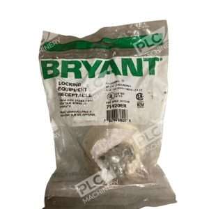 Bryant 20A Locking Flange Receptacle 71420ER
