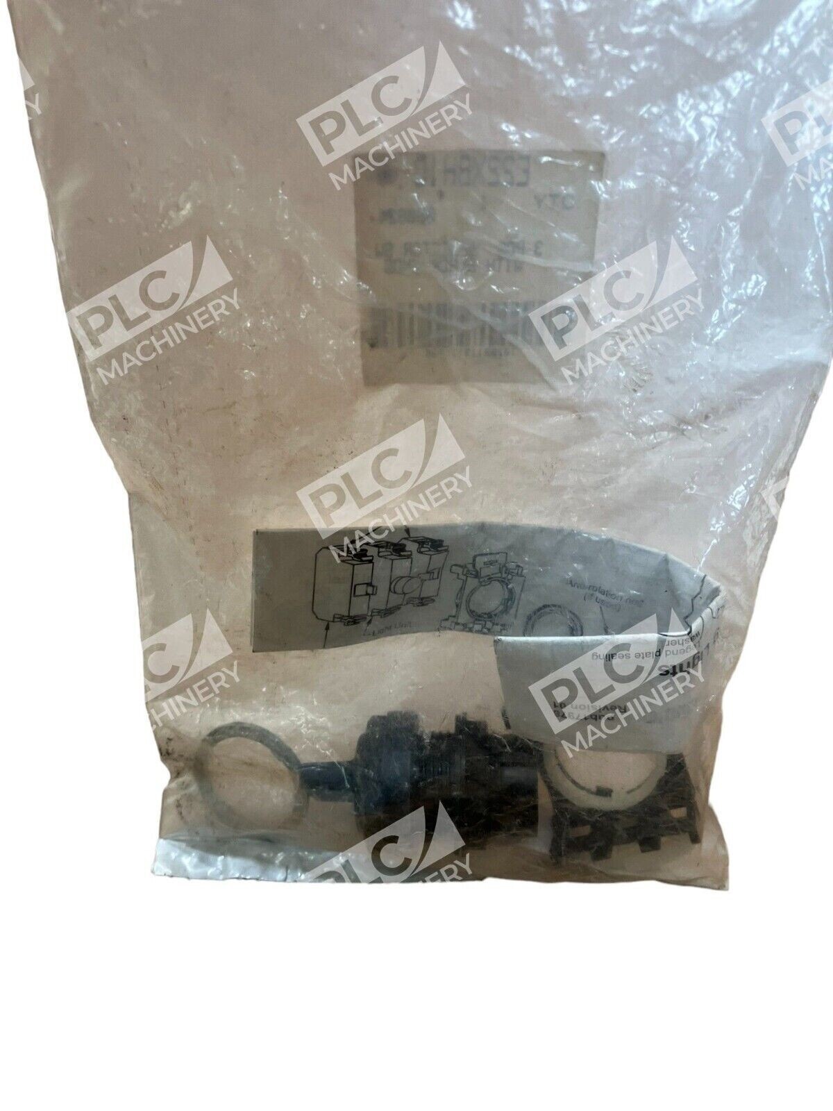 Eaton E22XBH1D 3 Position Selector Switch W/ Black Knob - Image 4