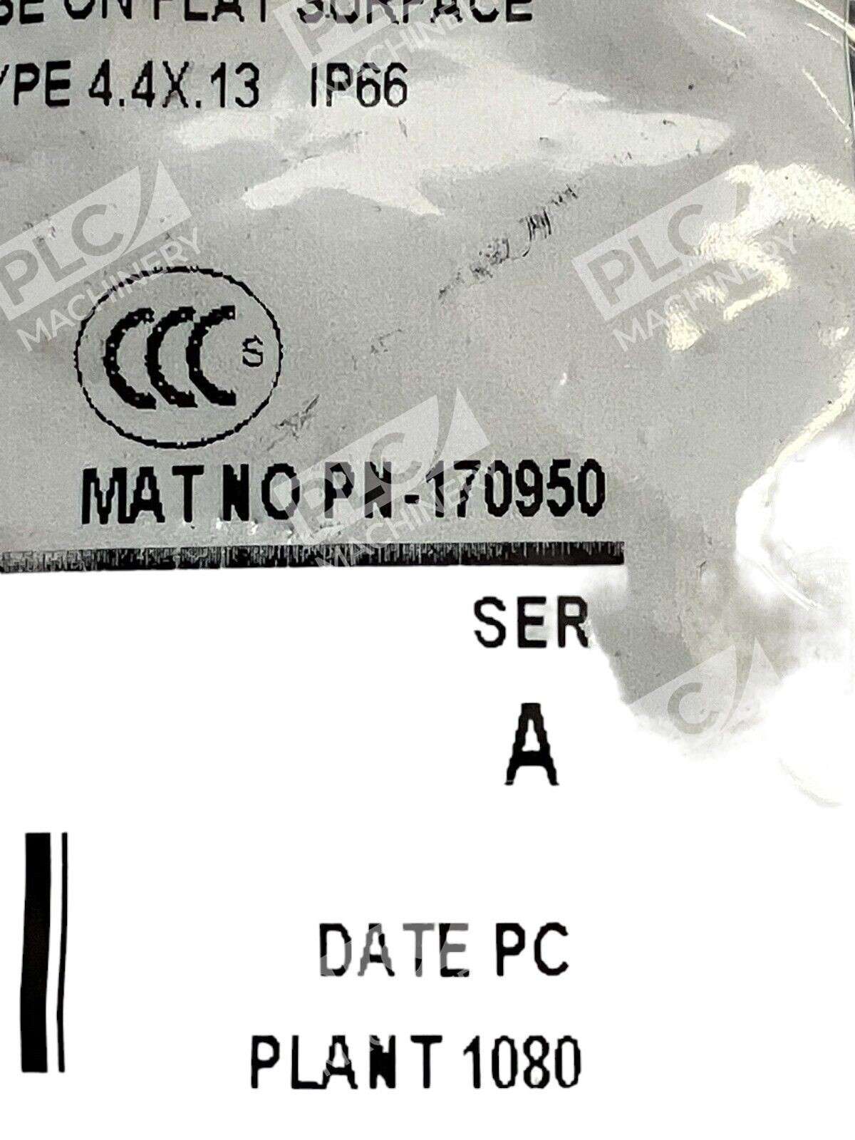 Allen Bradley 800FP-LF0PN3WX10 /A Illuminated Flush Push Button Amber - Image 6