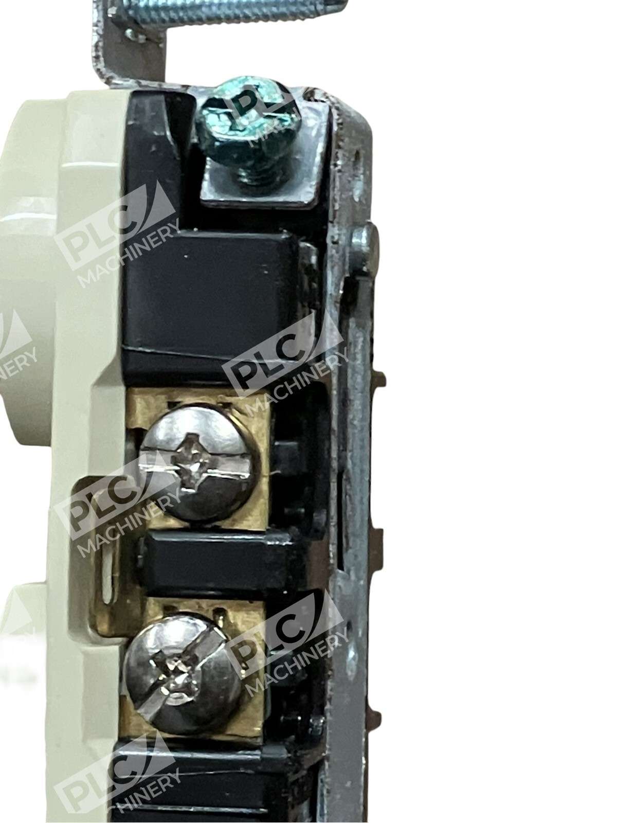 Pass & Seymour CRB5362-I Duplex Receptacle 15A 125V (Box of 8) - Image 7