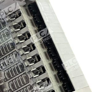 SMC VV5Q11 08C6FU0 NS X50US 8 Station Pneumatic Solenoid Valve Manifold 226985628386