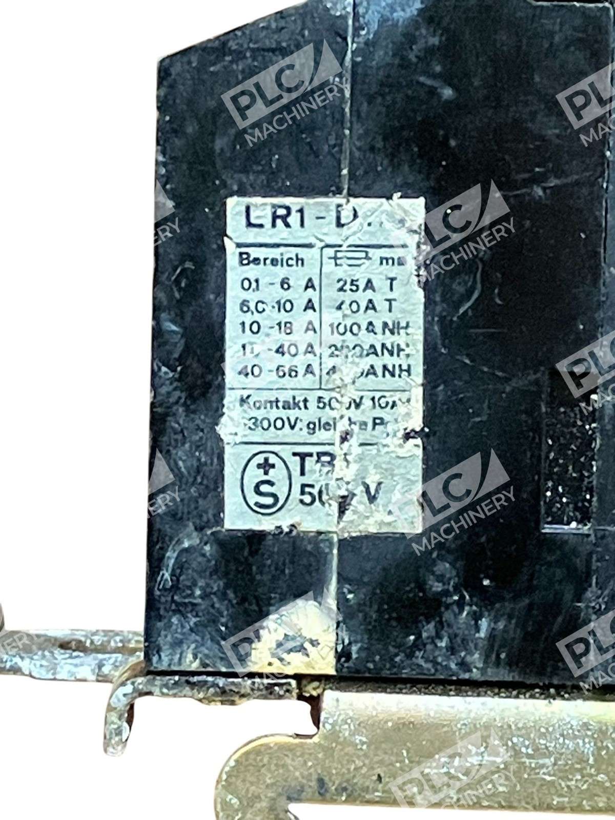 Telemecanique LA7-D09 54 Relay Base Mount for LR1-D09 Overload Relays - Image 11