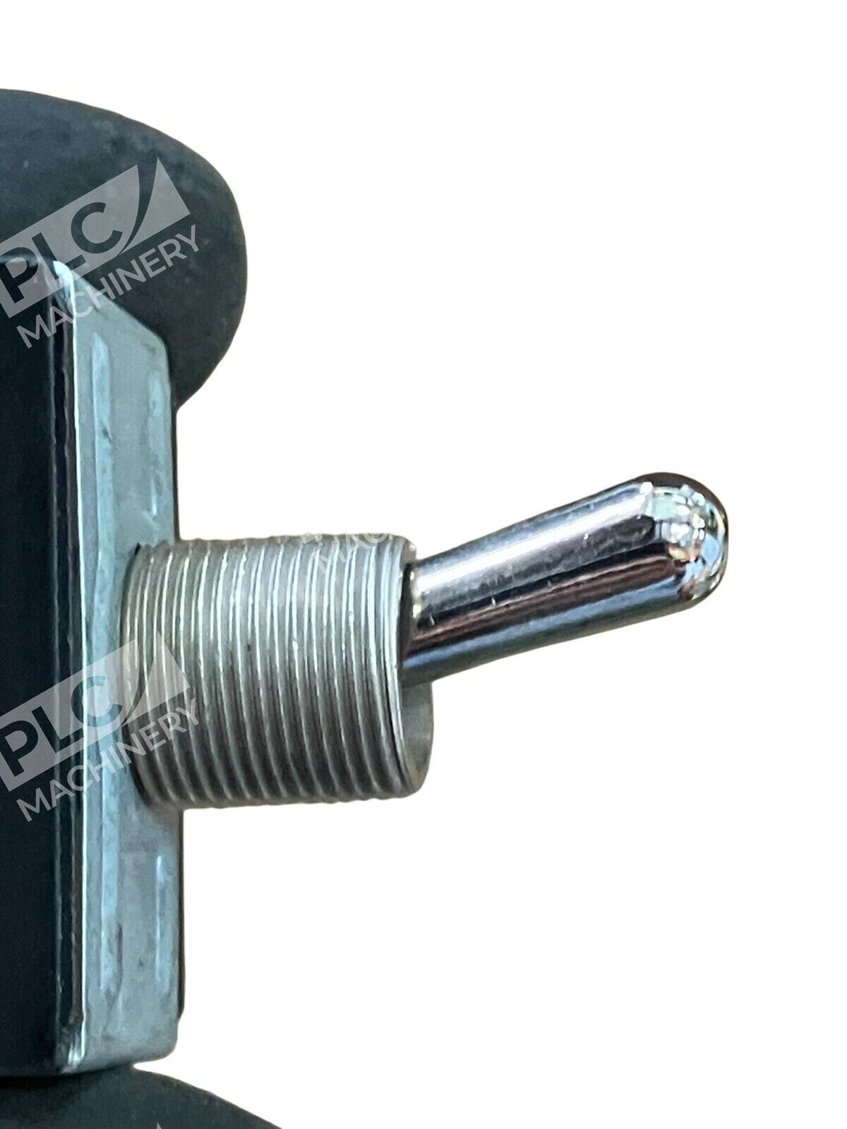 Eaton E10T206AS Bat Habdle Toggle Switch USA 0442 (Box of 8) - Image 4