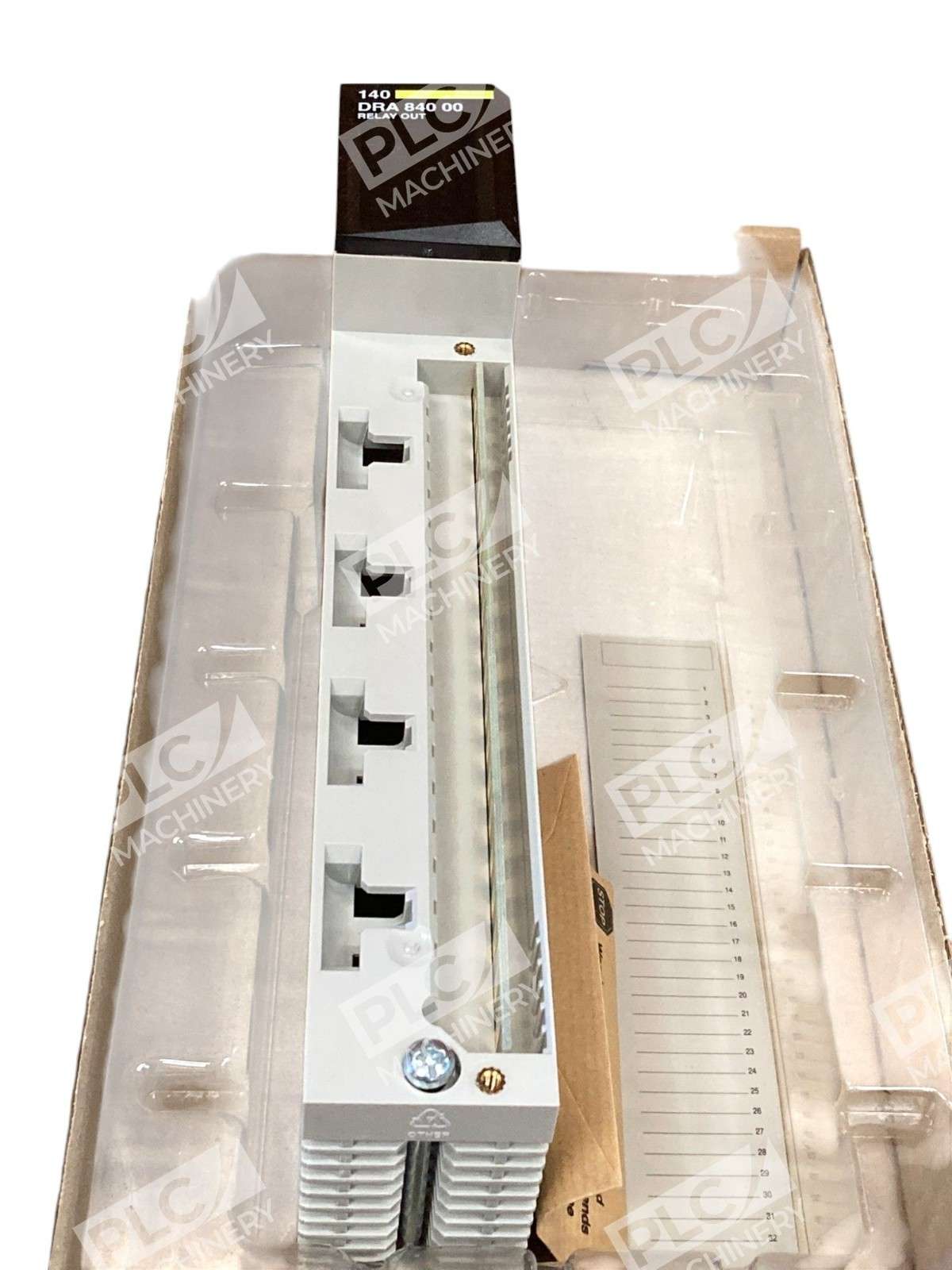 Schneider Electric TSX Quantum Relay Out 16X1 NO Module 140DRA84000 - Image 7