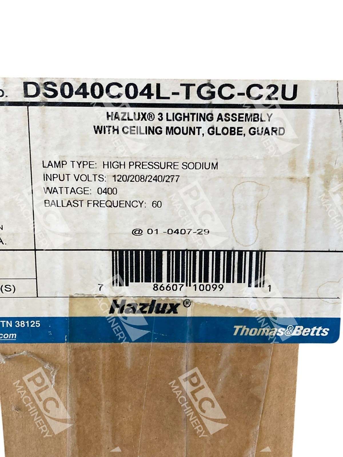 T&B Hazlux 3 DS040C04L-TGC-C2U Ceiling Mount Light w/ Globe & Guard 400W - Image 6
