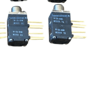 Allen-Bradley Mod Pot 7OR4G016S202W Dual-Gang Potentiometer W-2K-OHM Lots of 2