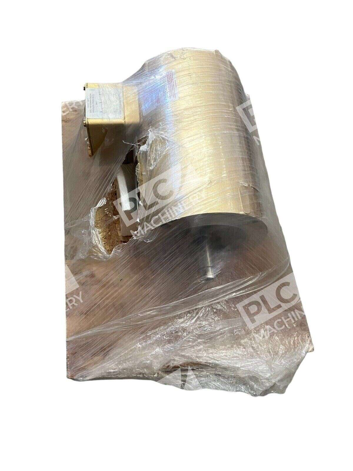 Baldor Reliance 35W900Q227G1 1HP Super-E Motor New in BOX - Image 3