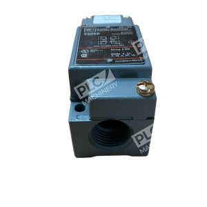 Cutler Hammer E50BT3 Limit Switch Component Top Push Roller Spring Return Compos 226985639598