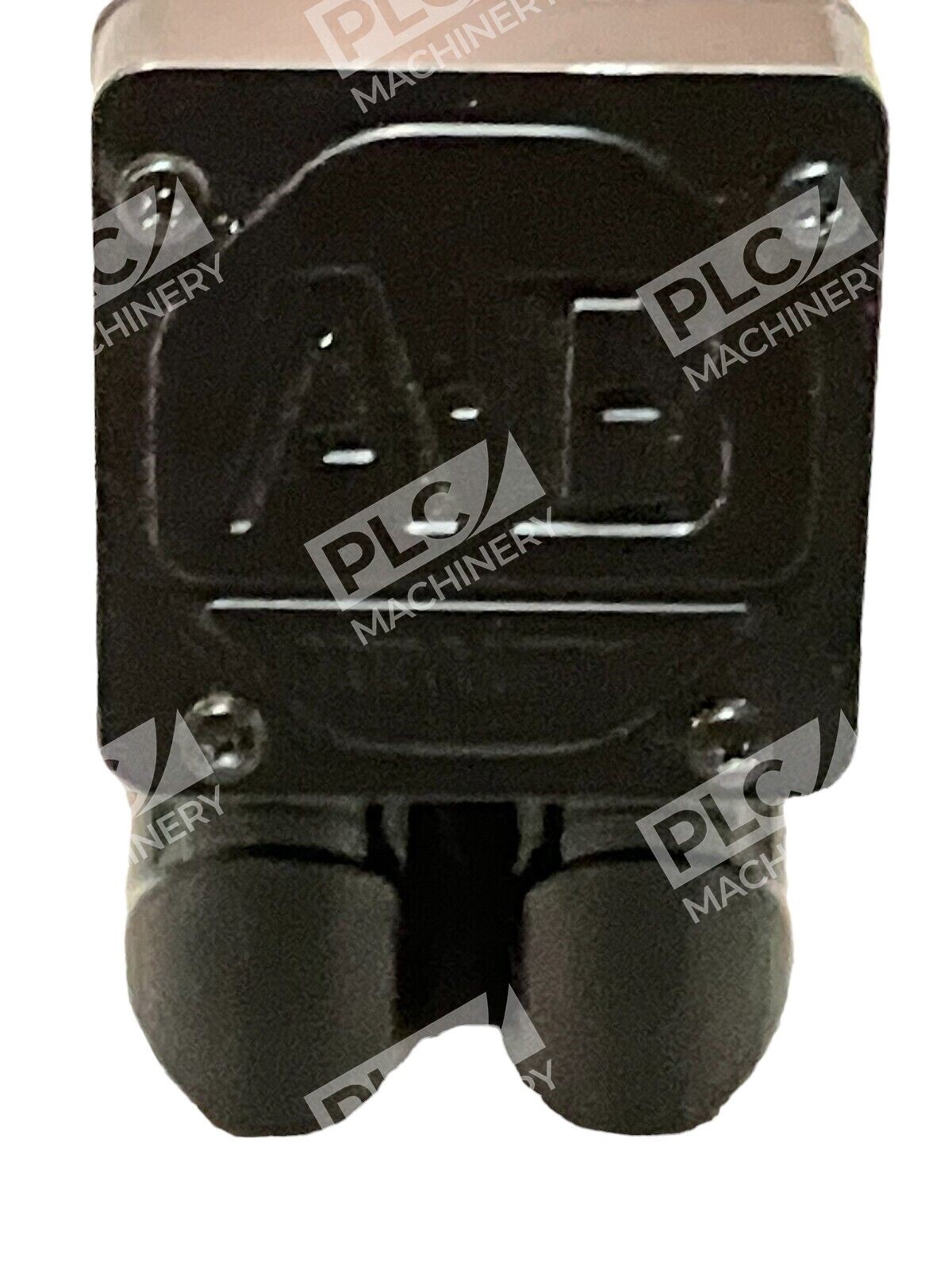 Allen Bradley MPL-A1530U-HJ44AA Ser A Servo Motor - Image 4