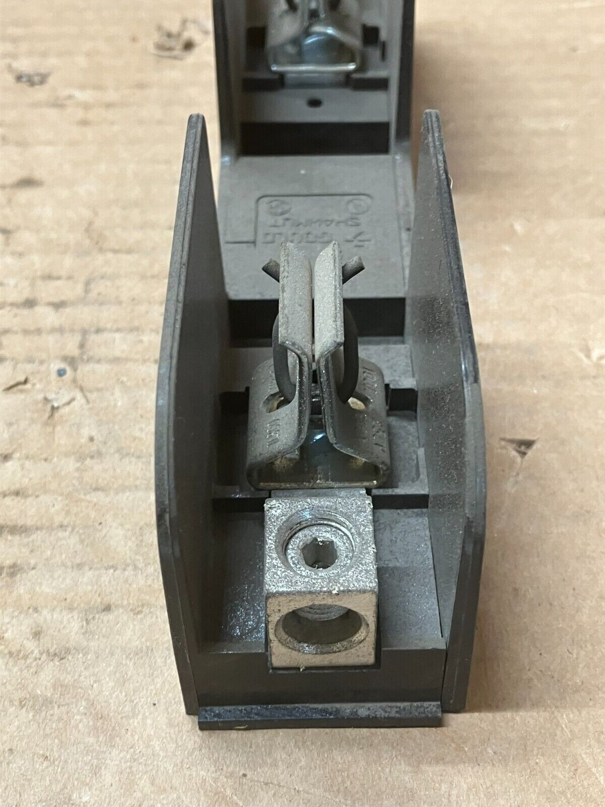 Ferraz Shawmut 21036R Fuse Block (Box of 3) - Image 7