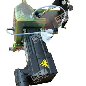 Lenze MCS 06F41LRS0B0-B11N-ST5S00N-R2SU Servo Motor