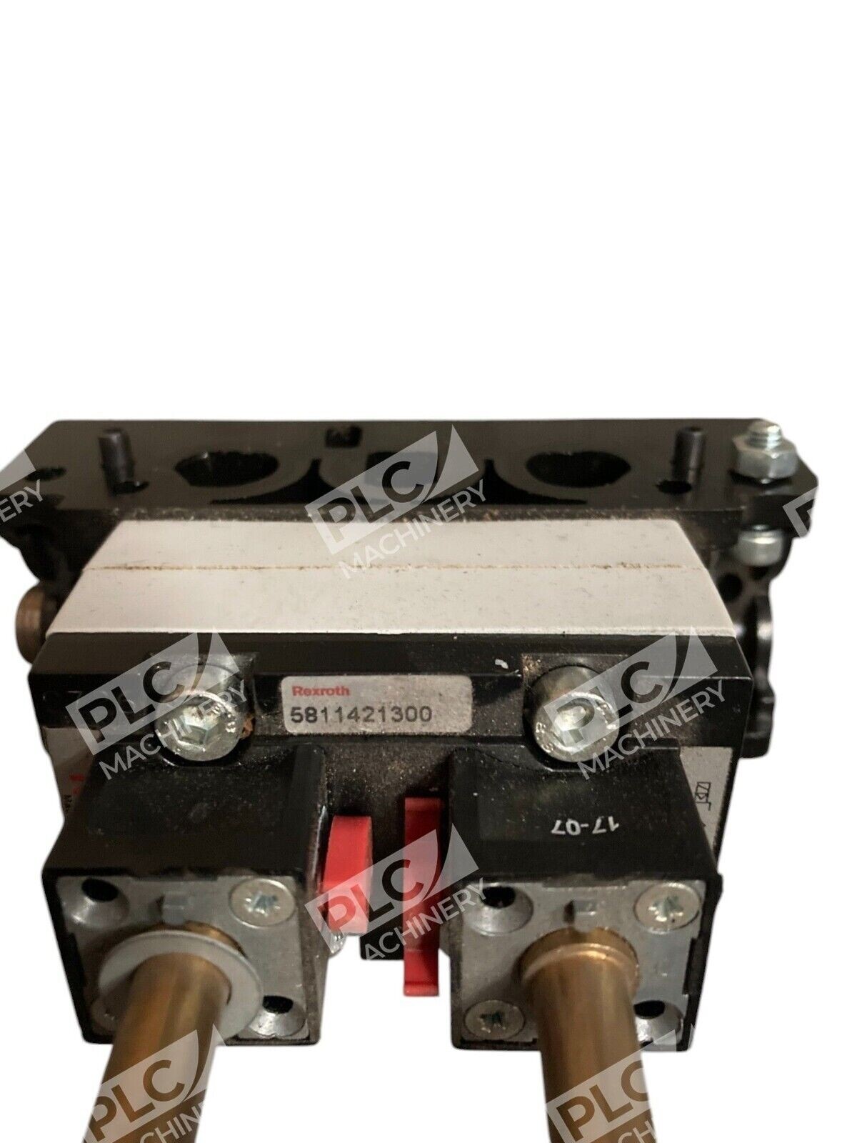 Rexroth Bosch Pneumatic Valve 5811421300 - Image 4