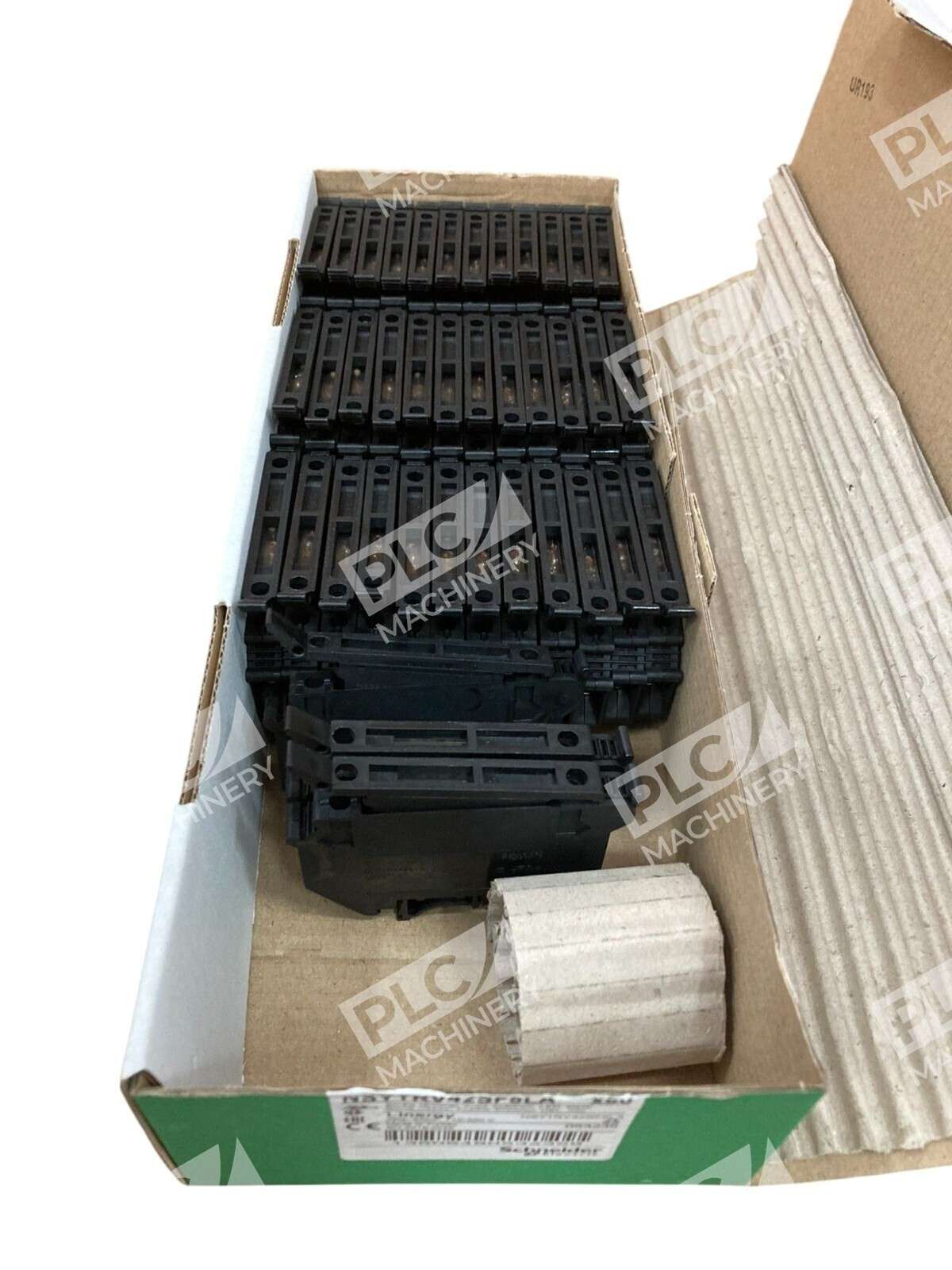 Schneider Screw Terminal Black Fuse 5x20mm LED NSYTRV42SF5LA (Box of 39) - Image 4